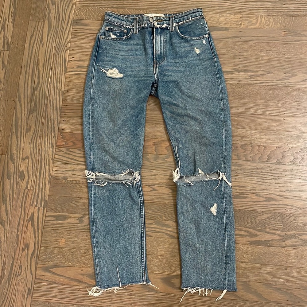 Reformation Julia straight jean size 25